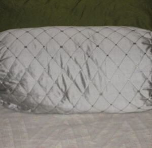 dupioni silk bolsters{quilted}